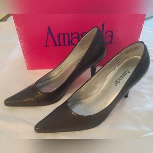 Amanda Michelle Brown 3.25" Pumps-Women's 7M EUC